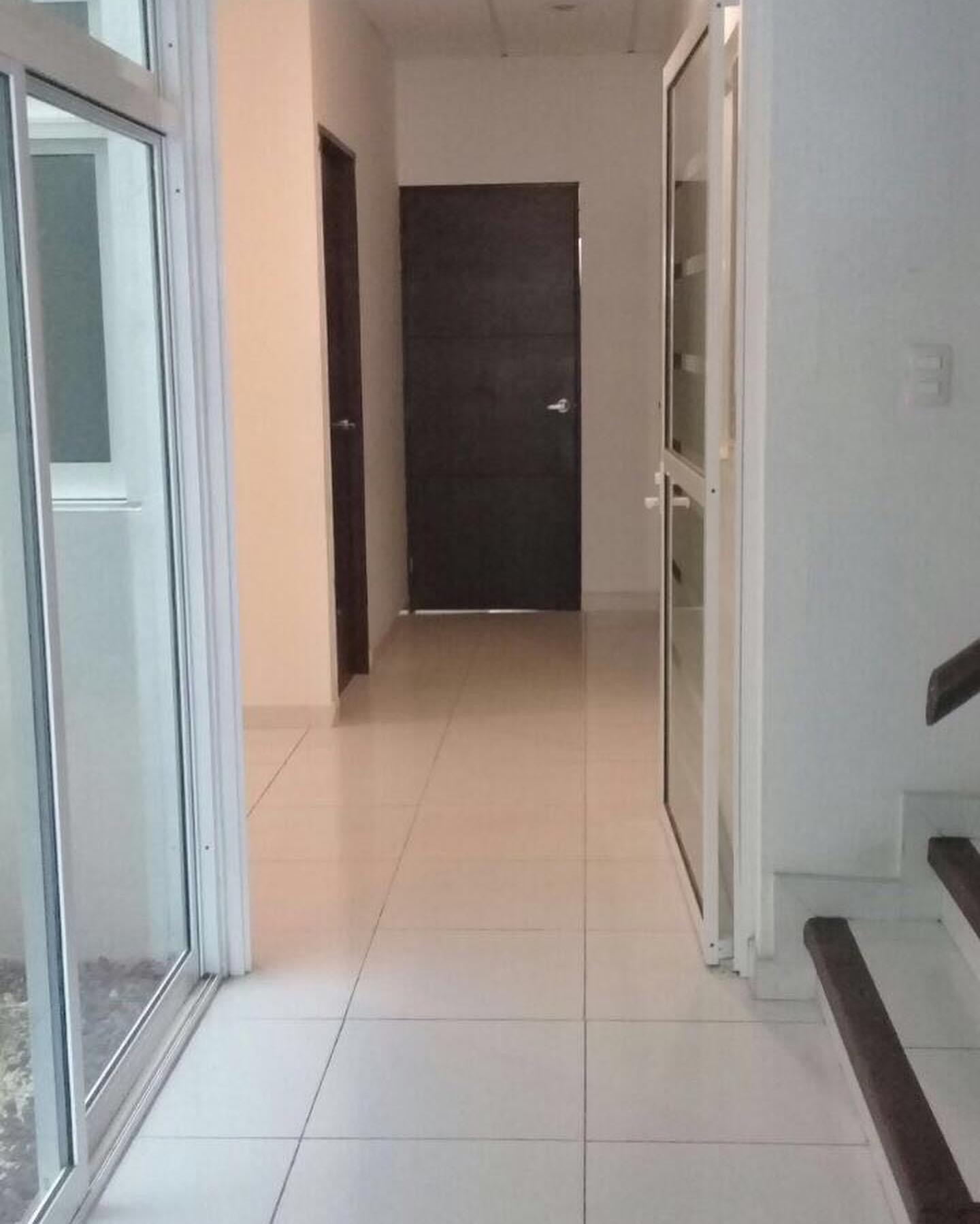 Oficinas en Residencial Hacienda